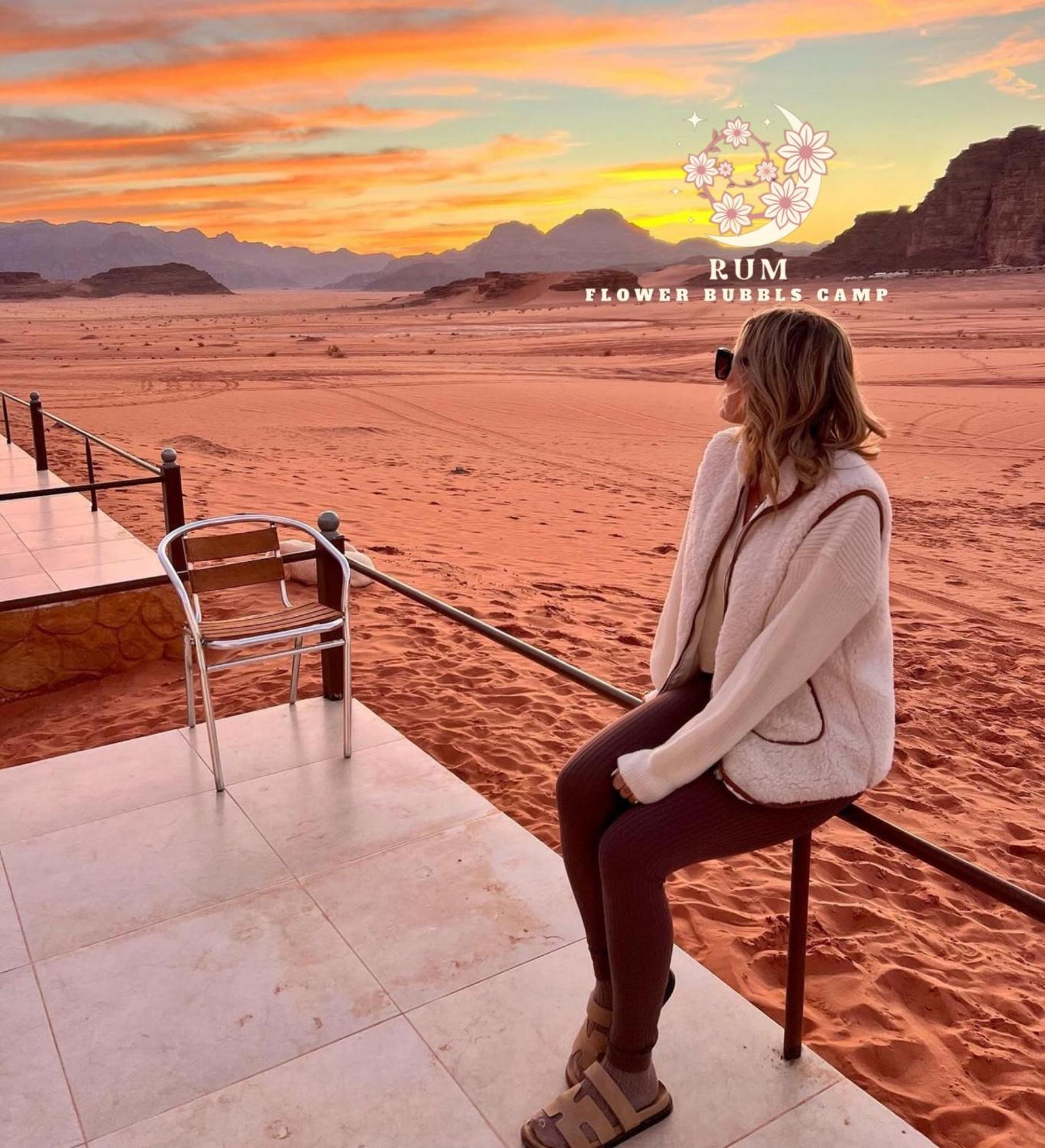Rum Flower Bubbles Luxury Camp Wadi Rum Extérieur photo