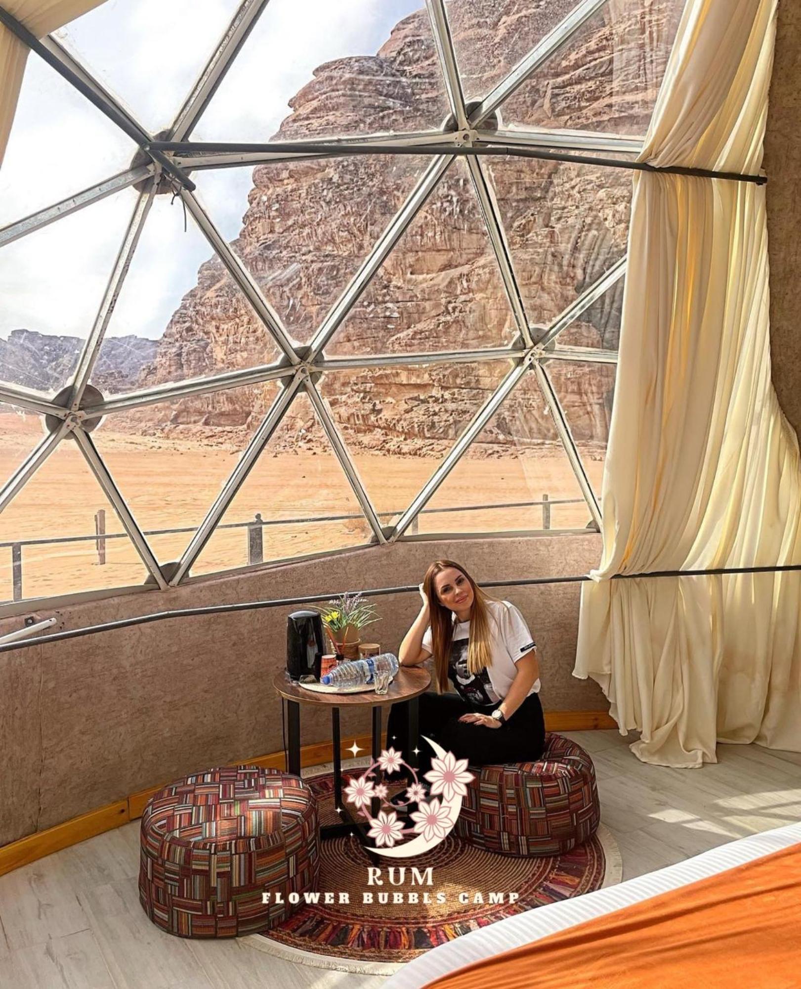 Rum Flower Bubbles Luxury Camp Wadi Rum Extérieur photo