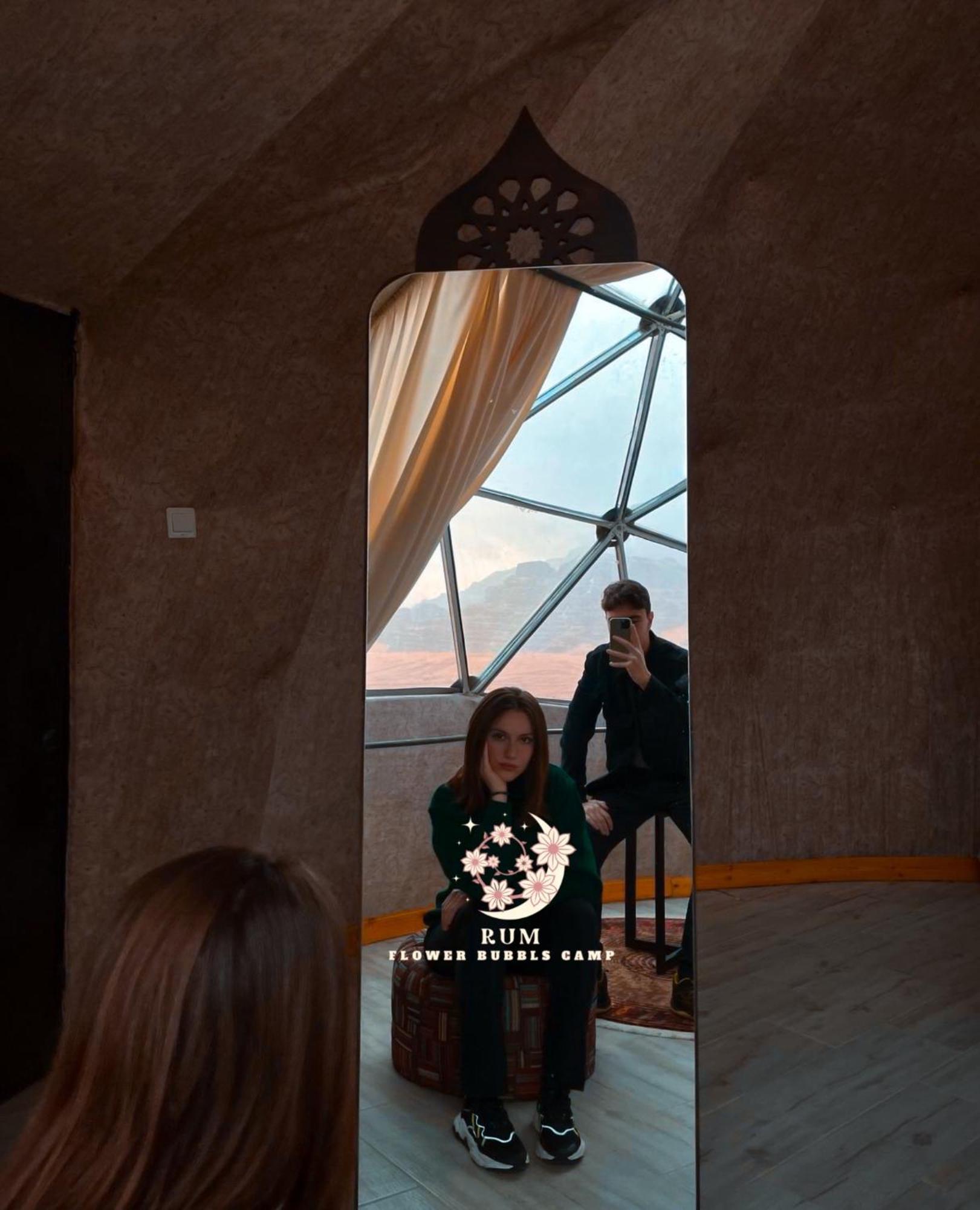 Rum Flower Bubbles Luxury Camp Wadi Rum Extérieur photo